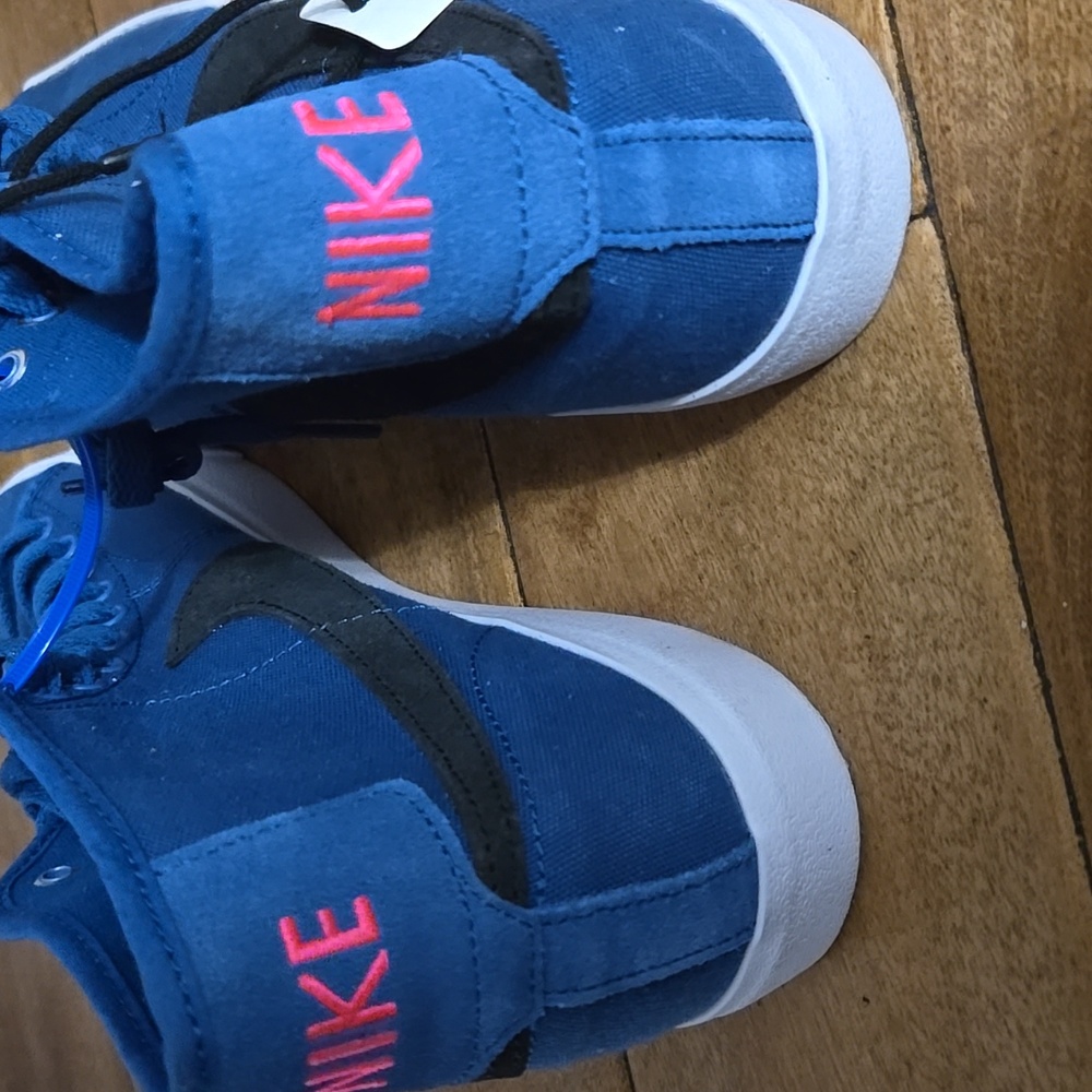 NWT Men's Nike SB Blazer In Premium Dark Blue In Both Size 9 & 9.5 - Picture 3 of 8